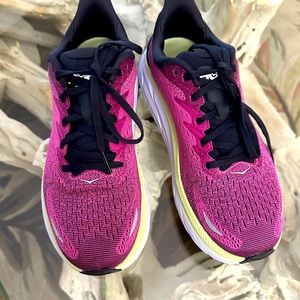 Clifton 8 by HOKA . Barely used wrong size ordered. Excellent shape.